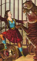 "Encerrado en una jaula junto con un león"