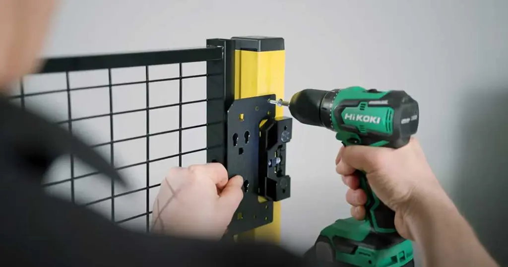 Instalare de Montaje con agujero de cerradura con Axelent