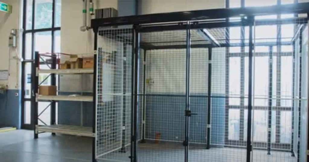 Instalare de X-Store con techo con Axelent