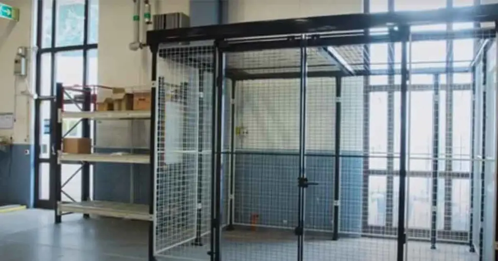 Instalare de X-Store con techo con Axelent