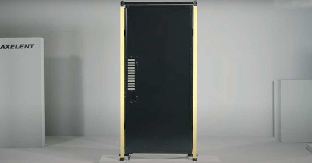 Instalare plástico y de chapa; puerta batiente simple con Axelent
