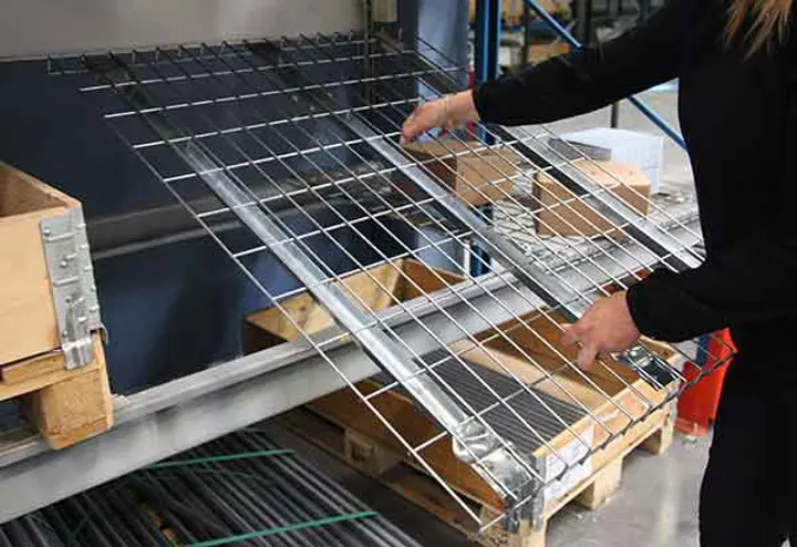 Las estanterías Axelent Shelfstore son seguras y estables para cualquier almacén Las estanterías Axelent Shelfstore son seguras y estables para cualquier almacén