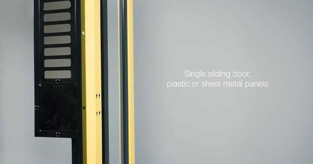 Instalare Plástico y chapa; puerta corredera simple con Axelent