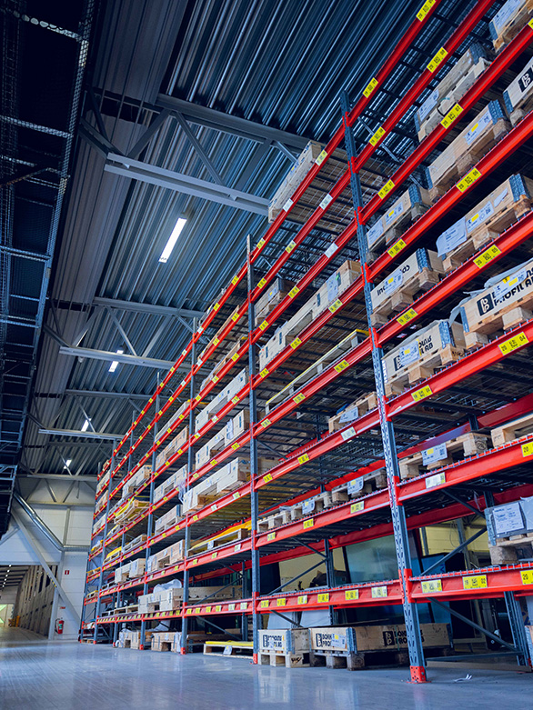 Logística de almacenes y manipulación de mercancías